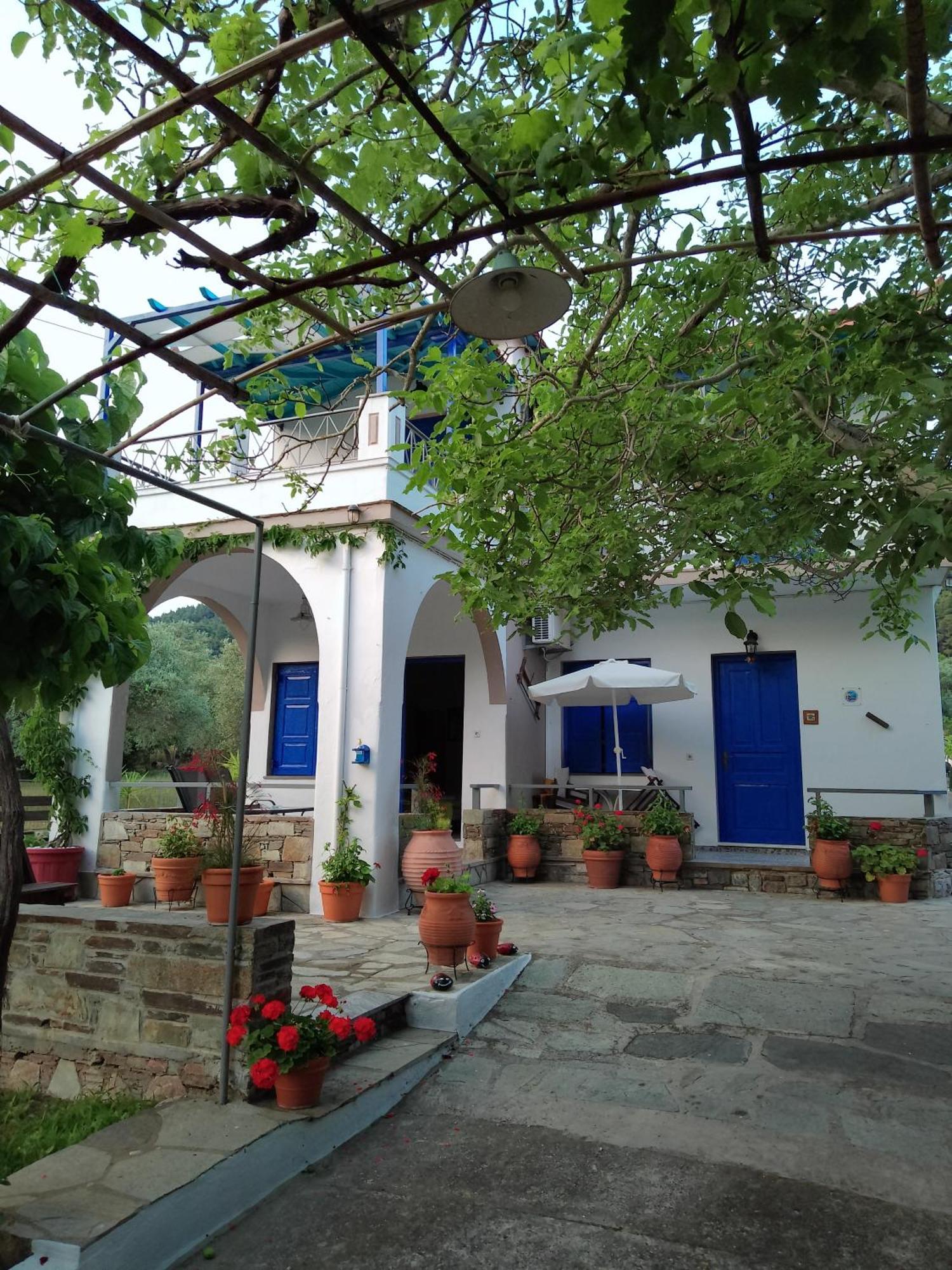 Alexandra Studios Stafylos Exterior foto