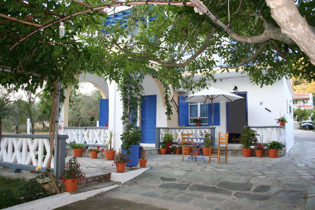 Alexandra Studios Stafylos Exterior foto